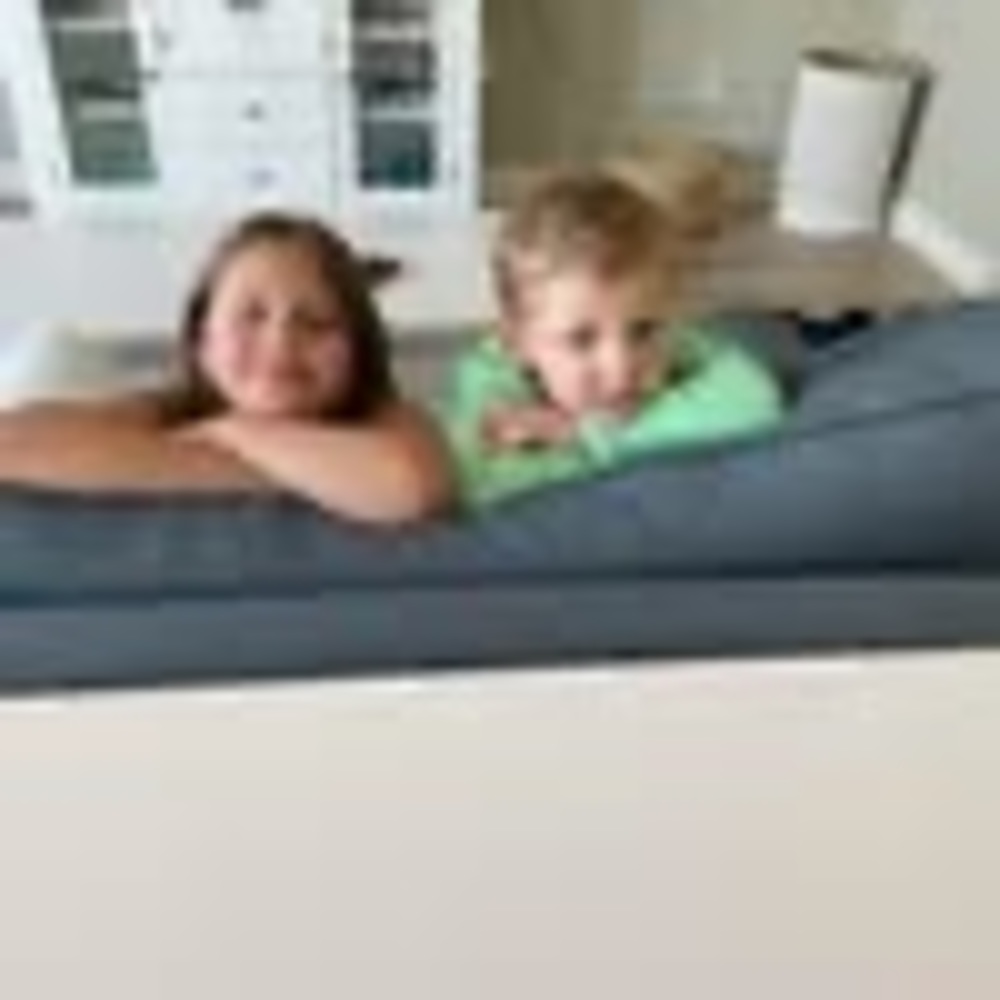 Meet your Posher, Kristen